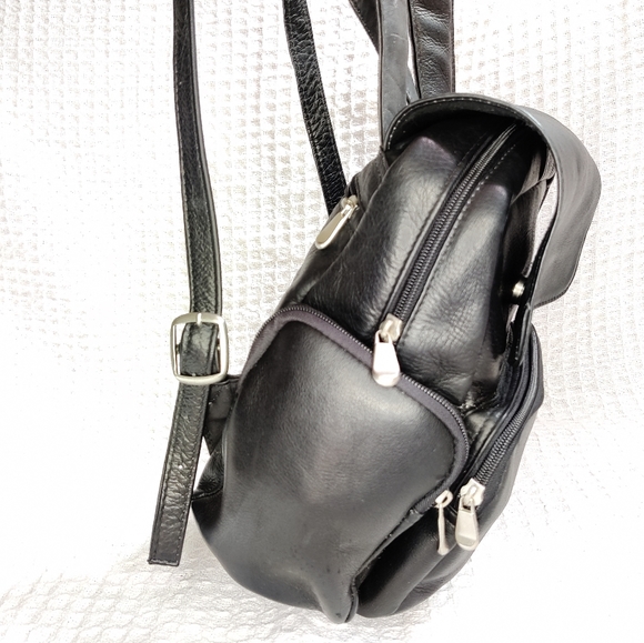Vintage leather backpack small black - Picture 11 of 14